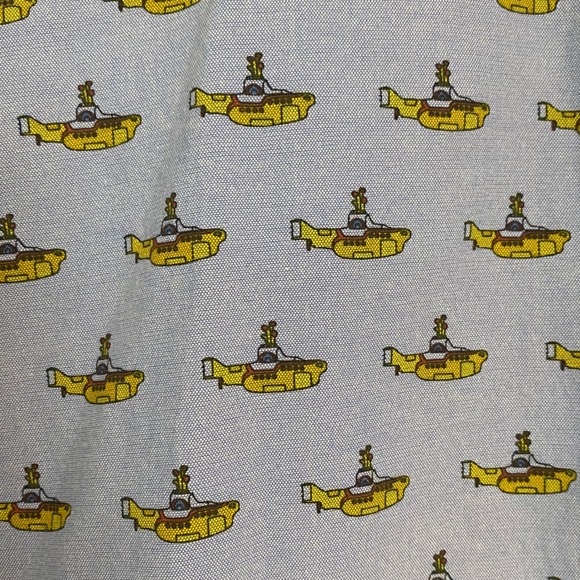 The Beatles Yellow Submarine Short Sleeve Button Up Shirt Men's Size L - Picture 5 of 5